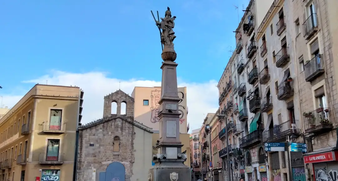 La fuente de Santa Eulalia en la Plaza del padró.